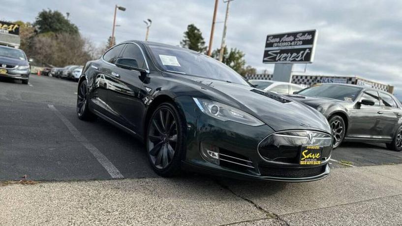 TESLA MODEL S 2013 5YJSA1CP5DFP10409 image